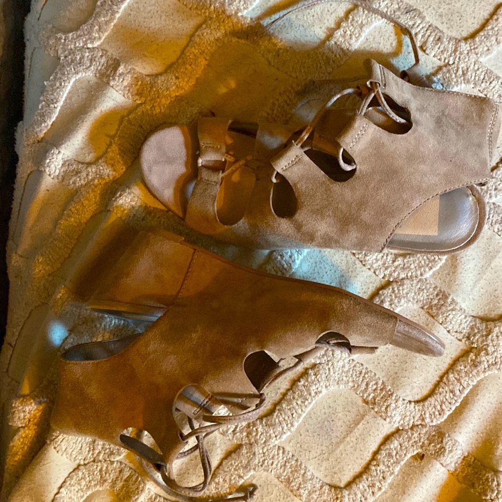 Womens Dolce Vita sandal